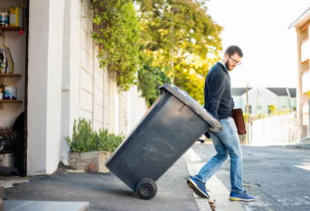 Best Construction Debris Removal  in Hillsboro, KS
